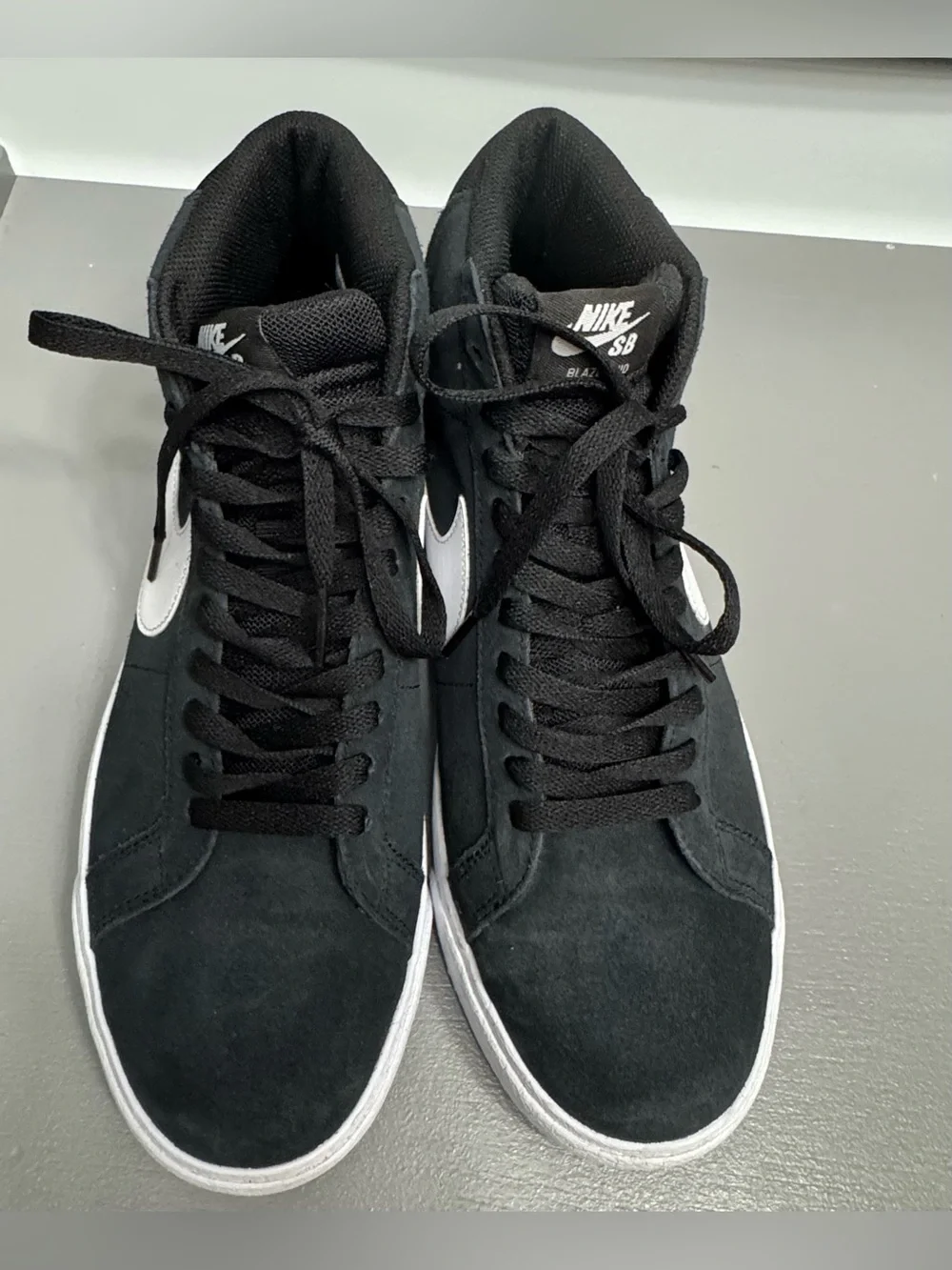 Nike SB Zoom Blazer Mid BLACK/WHITE